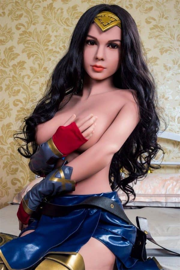Wonder Woman Sex Dolls 1