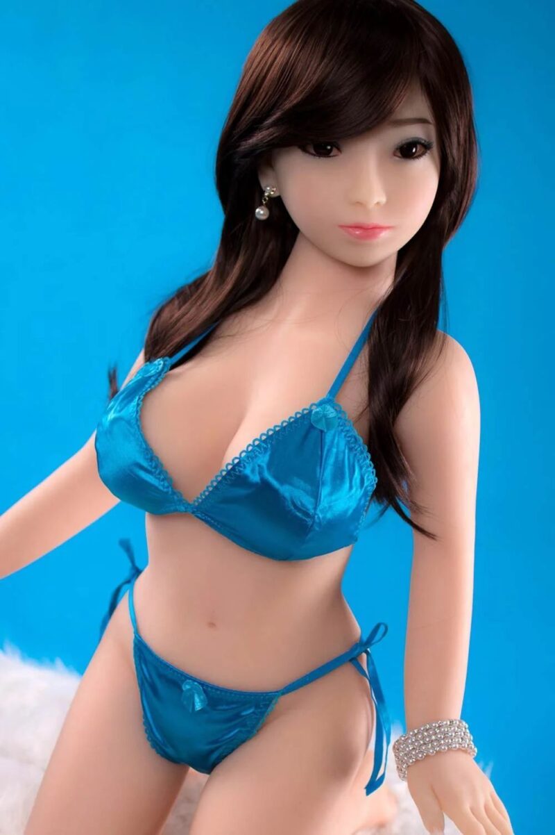 Fay sex doll13