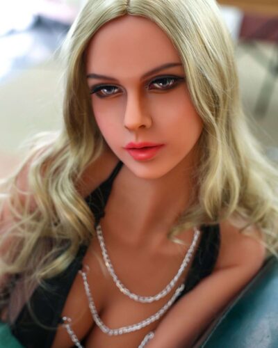 Scarlett Perfect Amazing Adult Sex Doll